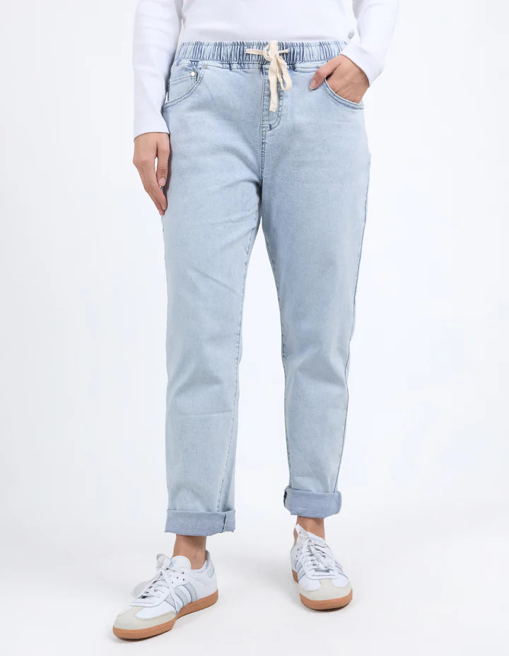 FOXWOOD : Juliette Jogger Jean - Vintage Pale Blue