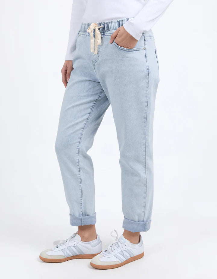 FOXWOOD : Juliette Jogger Jean - Vintage Pale Blue