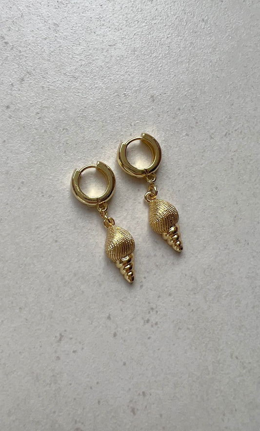 TUNIK : Spiral Shell Huggie Earring - Earrings