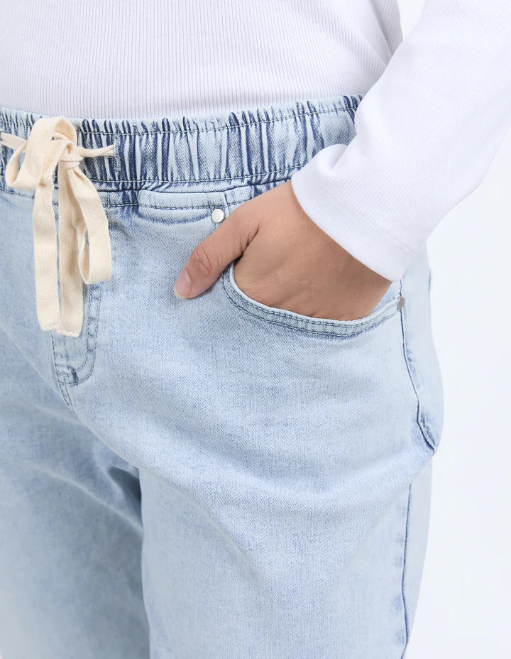 FOXWOOD : Juliette Jogger Jean - Vintage Pale Blue