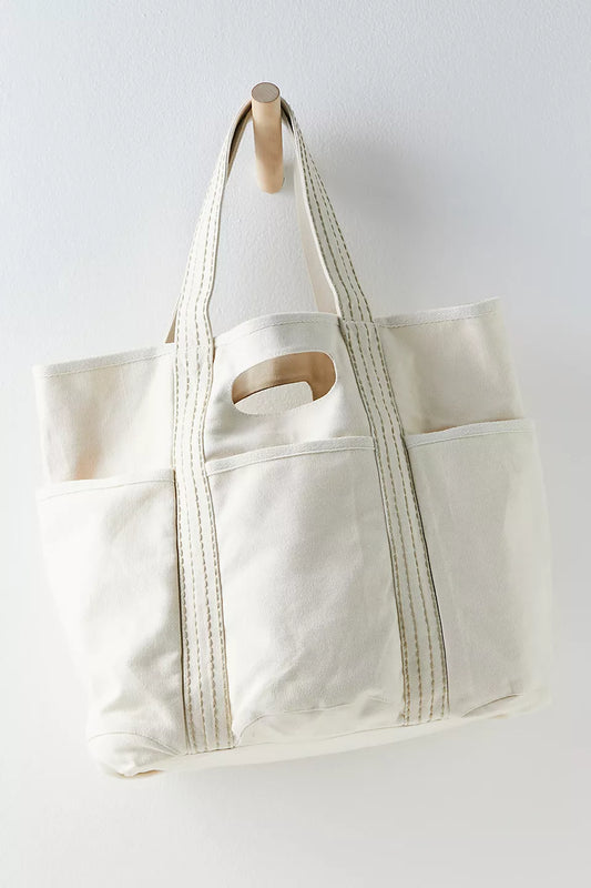 FREE PEOPLE : Canvas Tote - Caravan