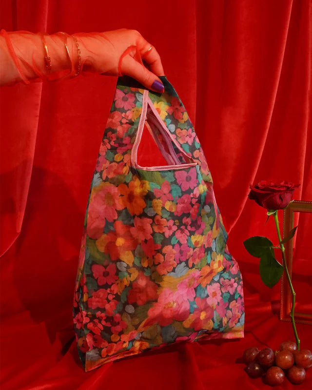 THE SOMEWHERE CO. : Reusable Shopping Bag - Amongst The Flowers