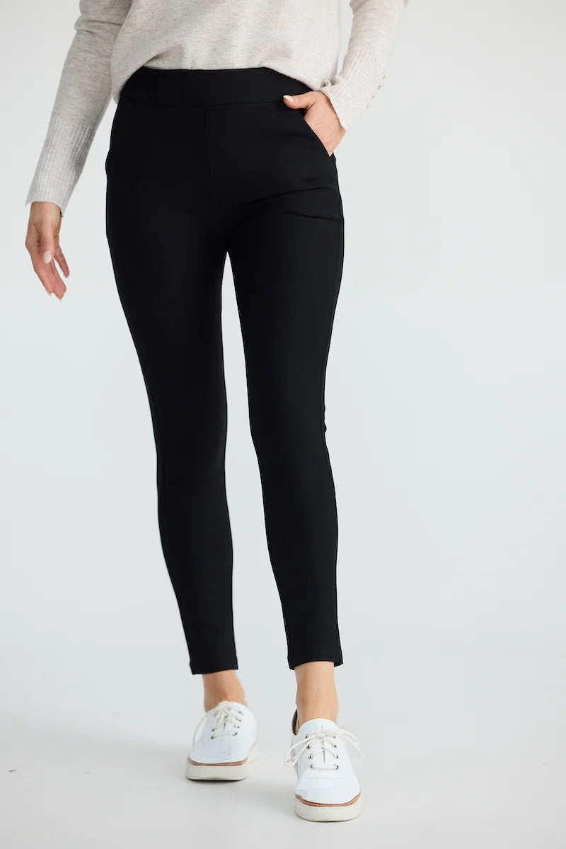 BRAVE + TRUE: Black Pilot - Pant