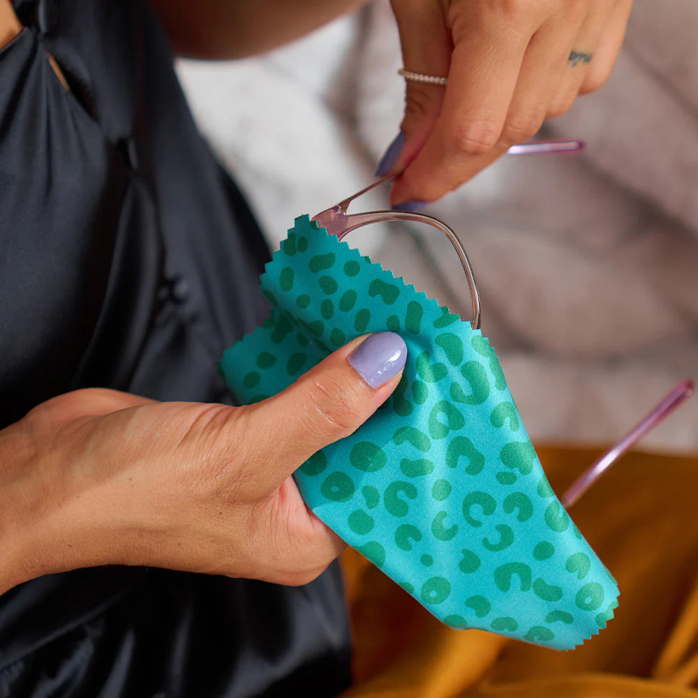 ANNABEL TRENDS: Clever Cheetah - Glasses Case + Cleaning Cloth